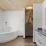 Four-bedroom In Rudkobing