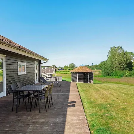 Four-bedroom In Rudkobing Tatil Evi Spodsbjerg