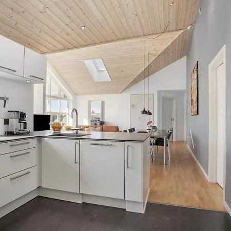Four-bedroom In Rudkobing