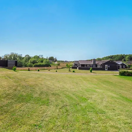 Four-bedroom In Rudkobing Tatil Evi Spodsbjerg