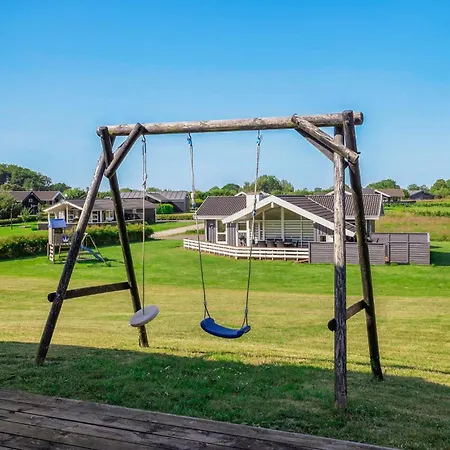 Four-bedroom In Rudkobing Tatil Evi