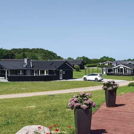 Awesome In Rudkobing With Sauna Holiday home Spodsbjerg