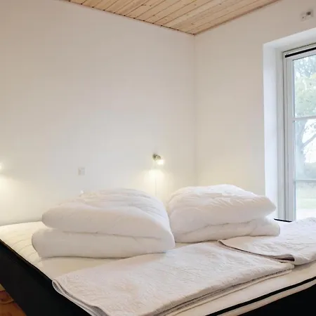 Awesome In Rudkobing With Sauna Holiday home Spodsbjerg