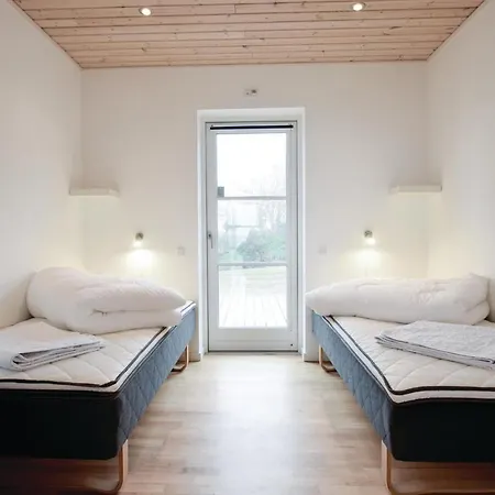 Awesome In Rudkobing With Sauna Holiday home Spodsbjerg